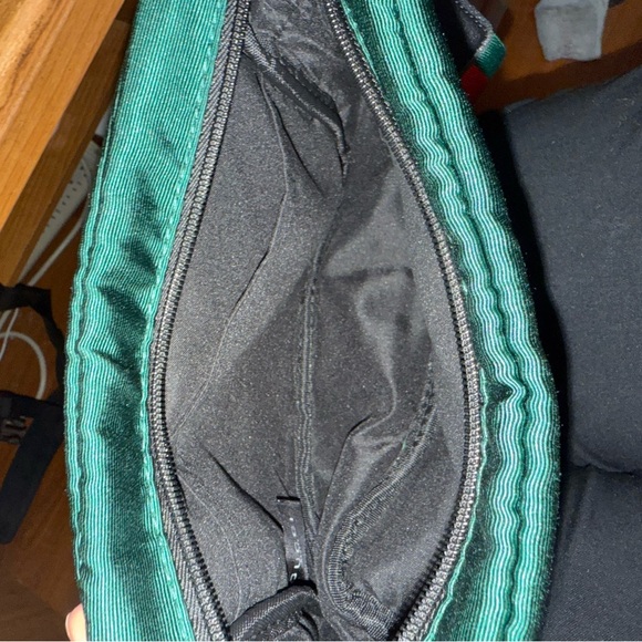 Gucci pouch to bag - Picture 5 of 8